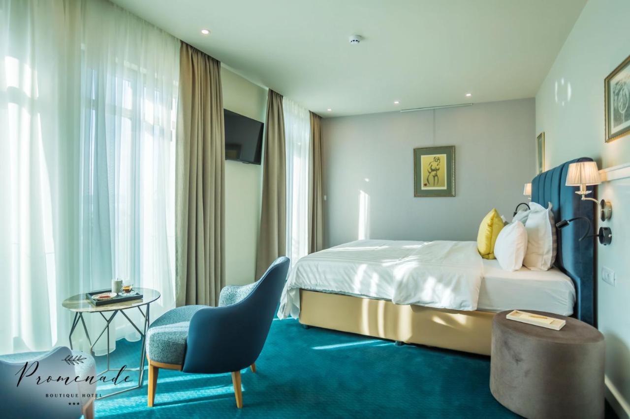 Hotel Residence Promenade Burgas Exterior photo Deluxe Room