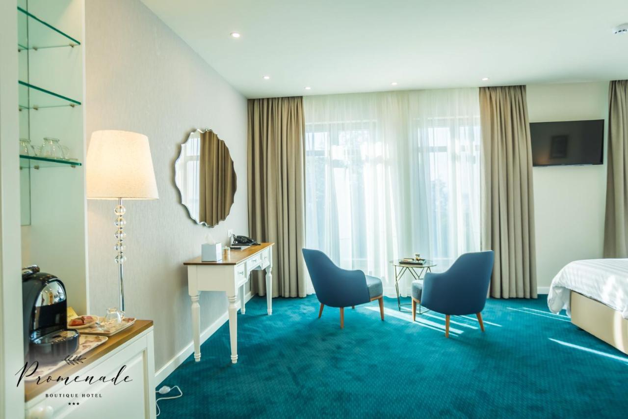 Hotel Residence Promenade Burgas Exterior photo Deluxe room