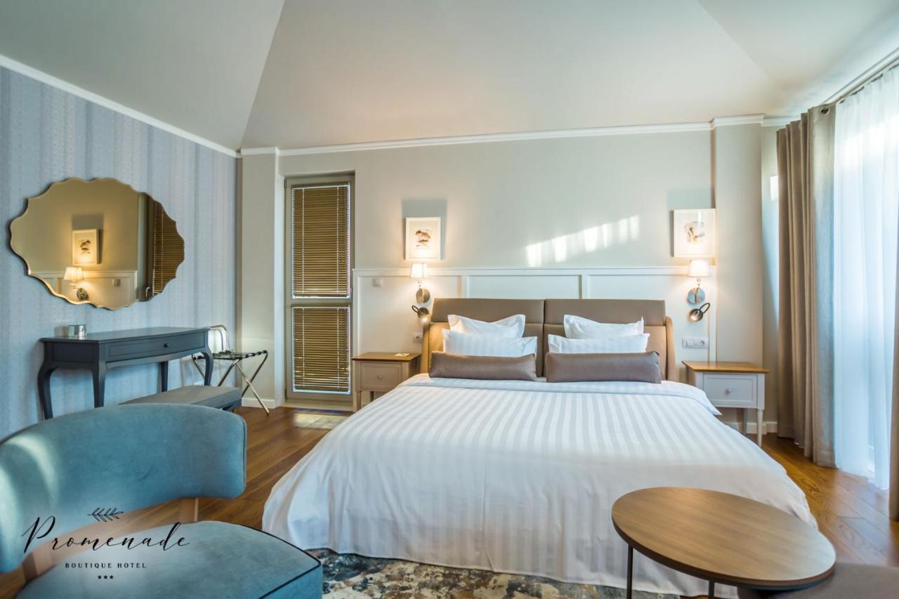 Hotel Residence Promenade Burgas Exterior photo Deluxe Room