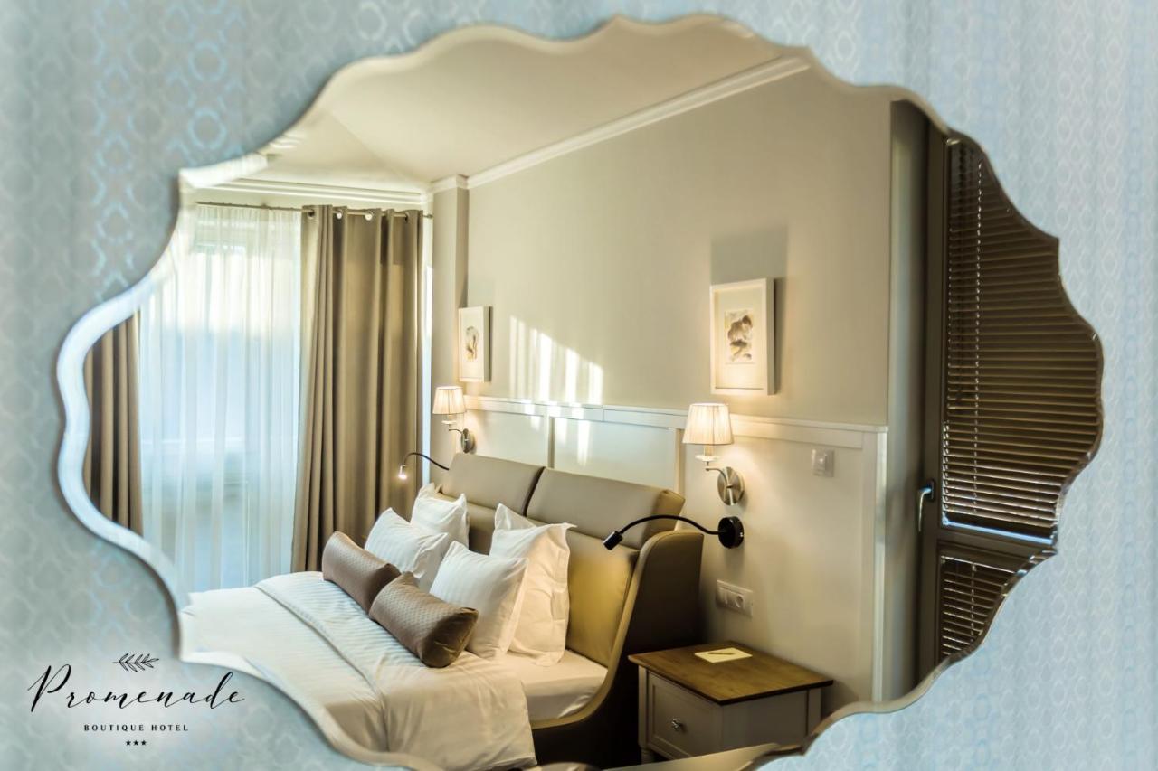 Hotel Residence Promenade Burgas Exterior photo A room at the hotel