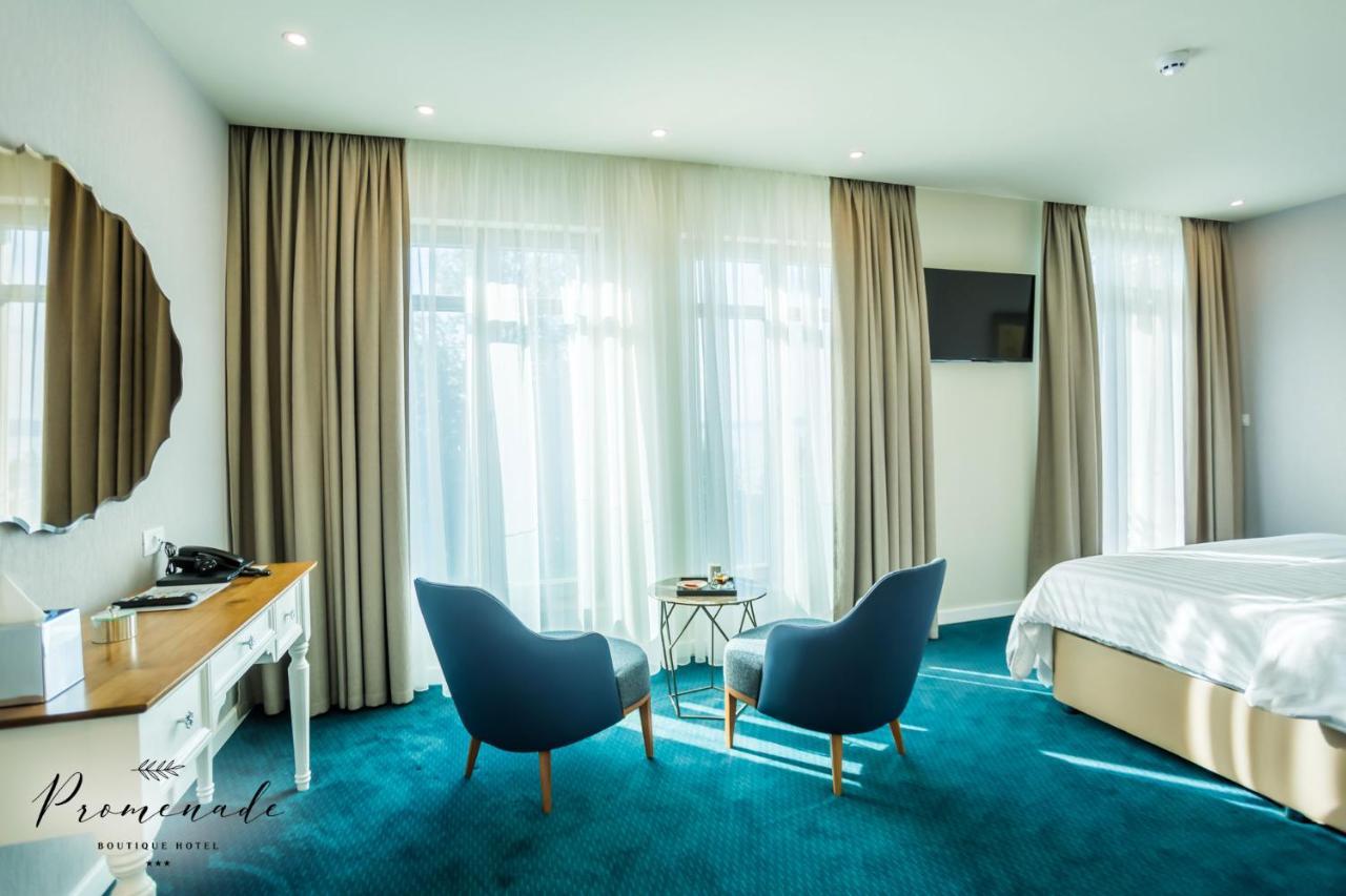 Hotel Residence Promenade Burgas Exterior photo A room at the hotel